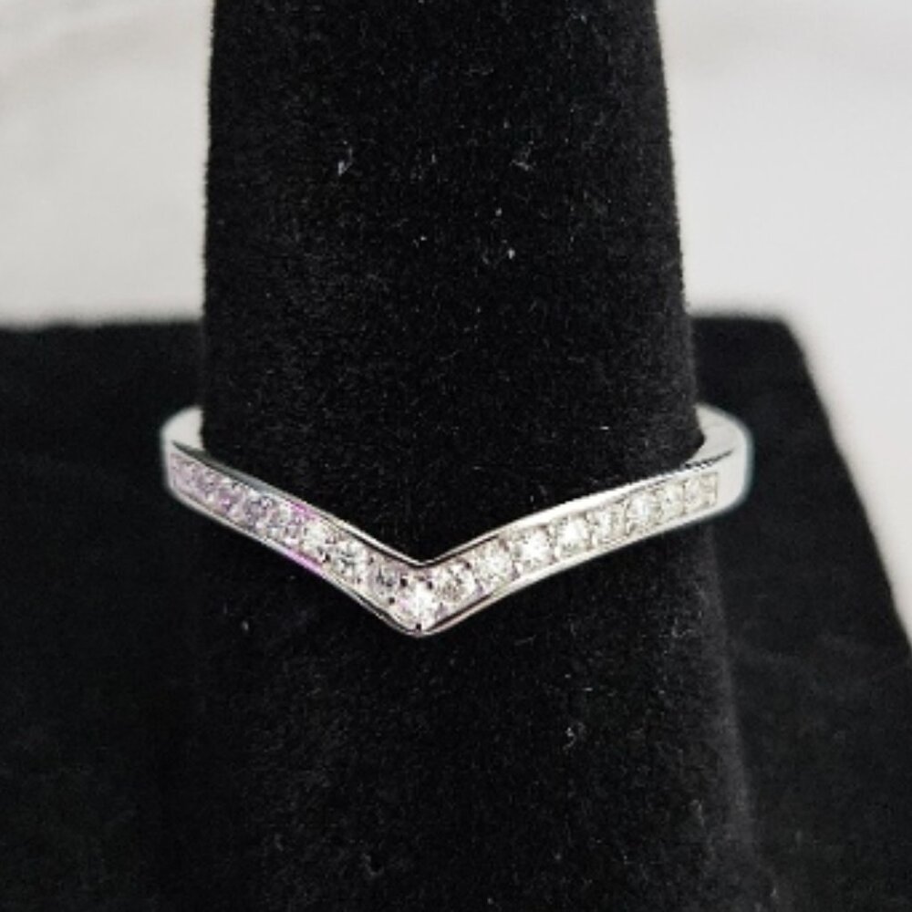 Moissanite 925 Sterling Silver 0.09ct Band - Sz 6